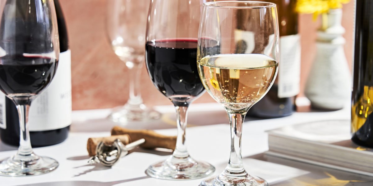 Drink the Issue: Sunset Wine Club’s Perfect Pairings from the 2022 Outdoor Living Issue