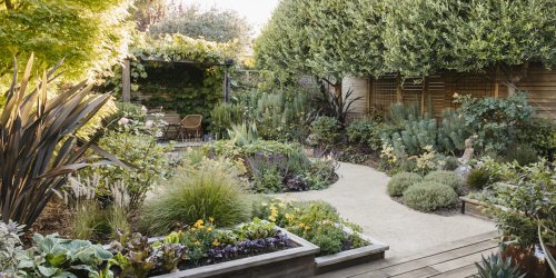 7 Ways You Can Turn Your Vegetable Garden into a Beautiful Work of Art