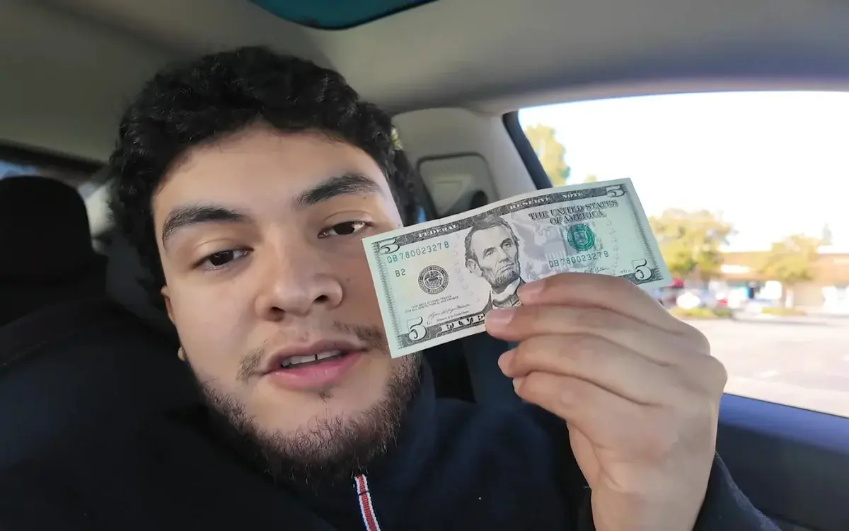 California man who’s been putting $5 a day into Bitcoin for 469 days shares how much he’s made and the key lesson he’s learned