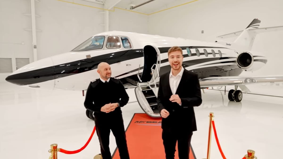 Pilot who spent 100 days inside MrBeast's private jet reveals if he kept it - cover