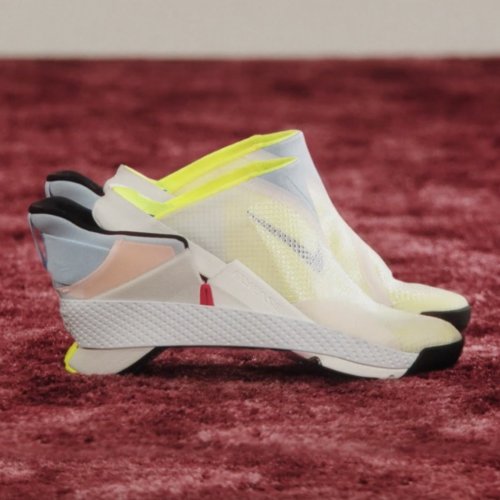Nike Drops a Hands-Free Snap-On Shoe, and Other News