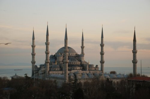 The Hagia Sophia Undergoes Restoration, and Other News