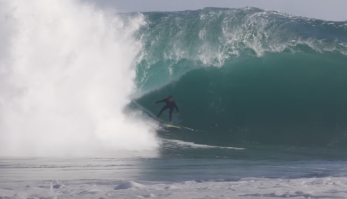 Watch: Surfing Remote, Dangerous Slab Wave in Oz