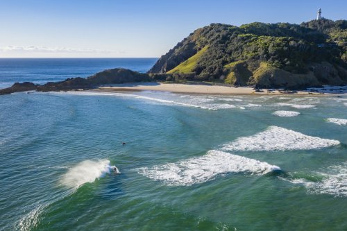 Aussie Cop Goes Missing, Surfboard Washes Ashore