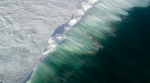 The Largest Wave Ever Recorded Is Insane. Can You Guess How Big?