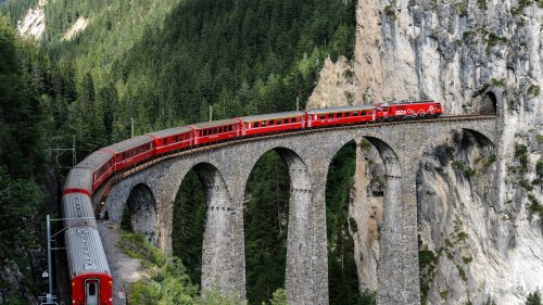Five Swiss UNESCO Sites attract visitors with free tours