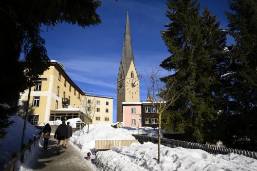 Warum die Schweiz den Glauben an Gott verliert - SWI swissinfo.ch