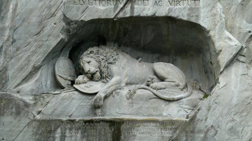Warum der Löwe von Luzern ein umstrittenes Denkmal ist