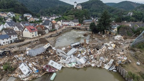 Flutkatastrophe mit 135 Toten: Droht dem Ex-Landrat eine Klage?