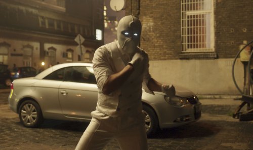 'Moon Knight': Oscar Isaac shot 3 projects in the same desert & more fun facts from new making-of doc