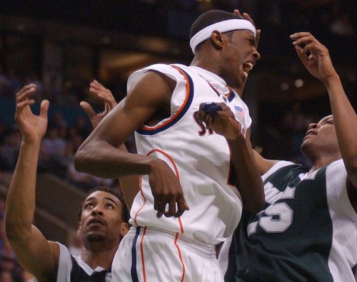 Reliving 2003: Syracuse’s bench leads the way in ‘shaky’ NCAA opener against Manhattan
