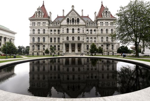 NY lawmakers consider proposed abortion rights amendment