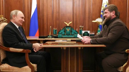 "Putins Bluthund" nervös im Kreml? Das könnte hinter Kadyrows Auftritt stecken
