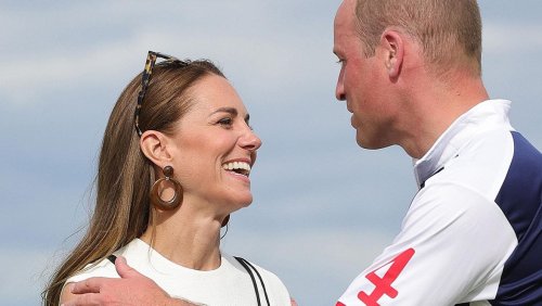 Seltener Anblick: Kate und William turteln in aller Öffentlichkeit