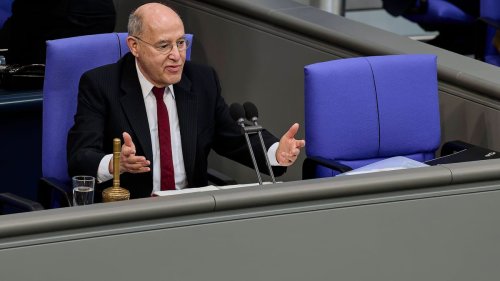 Gregor Gysi enttäuscht: Rede im Bundestag bleibt weit unter Erwartungen