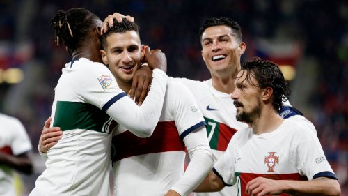 Nations League: Spanien stolpert – Portugal schießt Tschechien ab