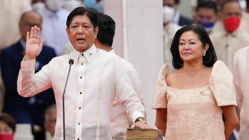 Präsident der Philippinen vereidigt: Marcos-Dynastie kehrt an die Macht zurück