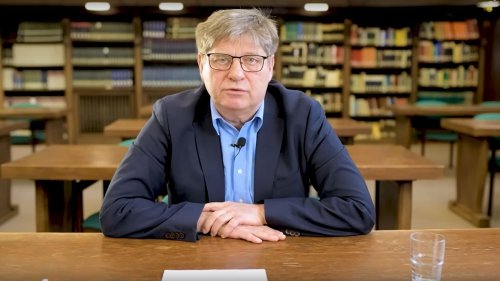 Professor landet Youtube-Hit mit Fakten zu Russland und Ukraine