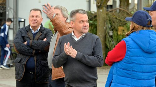 Manni Schwabl führt Protest in Unterhaching gegen möglichen Stadion-Verkauf an
