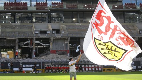 Mercedes-Benz-Arena in Stuttgart wird umgebaut: Kuriose Bilder im VfB-Stadion