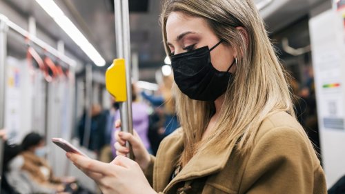 Mehrheit der Deutschen für Maske in Bus und Bahn