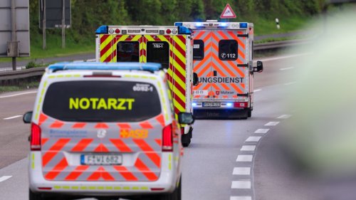 Crash bei Frankfurt am Main: Zwei Biker rasen ineinander – sofort tot