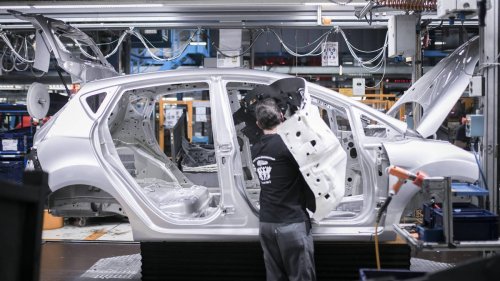 Stellenabbau bei Ford: Beschäftigte reagieren mit Streik in Kölner Werken