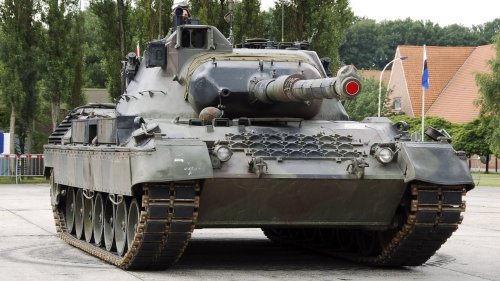 Kampfpanzer: Anbieter verkaufen Kriegswaffen im Ausland an Privatpersonen