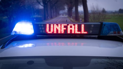Betrunkener Fahrer verwüstet A7-Ausfahrt in der Nähe von Hamburg
