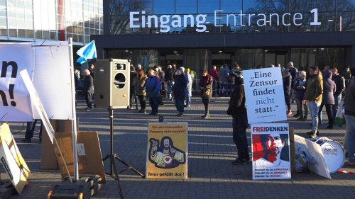Ganser-Auftritt in Westfalenhallen: Demonstrationen in Dortmund