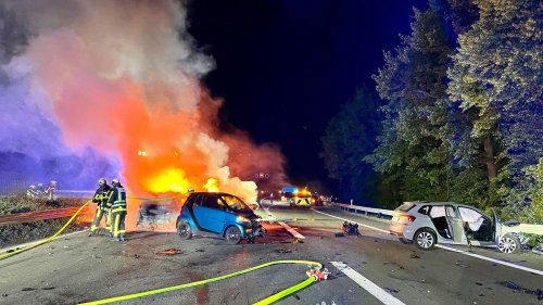 A43 bei Bochum: Dramatische Massenkarambolage – 17 Verletzte
