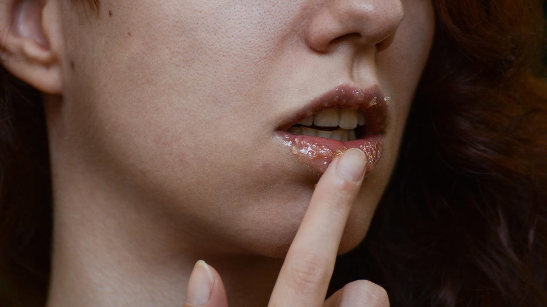 Mit diesen DIY-Peelings werden Ihre Lippen samtig weich