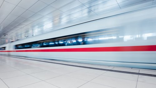 Deutsche Bahn wechselt Fahrbahn am Wochenende: Das ändert sich für Hamburg, Lübeck und Sylt