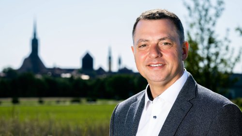 Bautzen: CDU-Landrat gratuliert Neonazi zum Geburtstag