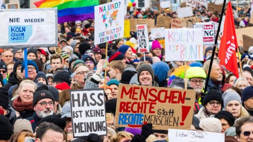 Demonstration in der Kölner Innenstadt: "Mit Pauken und Trompeten" gegen die AfD