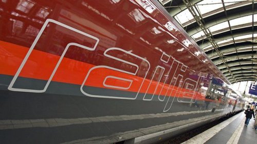 Bayern: Notbremsung verhindert Zusammenstoß zweier Züge