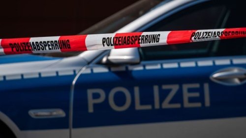 Grausamer Fund in Dinslaken: Männliche Leiche in Baugrube entdeckt