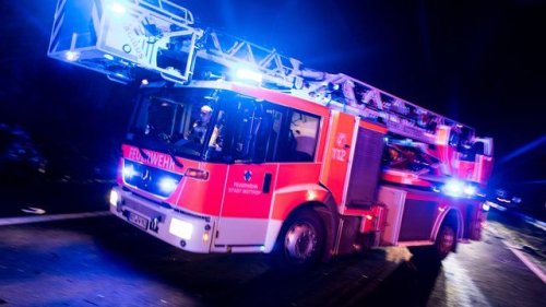 Hannover: Frau will brennendes Fett mit Wasser löschen – Explosion