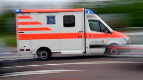 B6 in Niedersachsen: Frontalcrash – Junger Biker stirbt im Krankenhaus