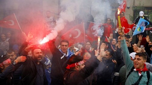 Präsidentschaftswahl in der Türkei | Angriffe auf Wahlhelfer: Die Nerven liegen blank