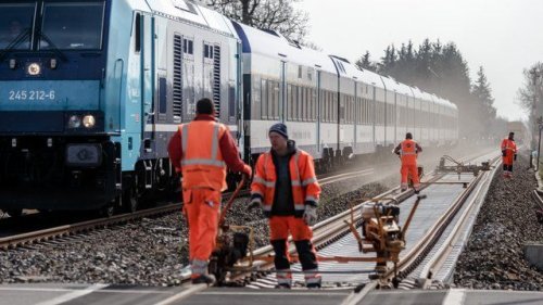 Erneut Chaos auf Bahnstrecke nach Sylt: Zugausfälle zwischen Hamburg und Westerland