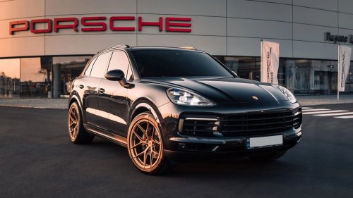 Zugekokster Porsche-Fahrer ohne Führerschein: hohe Strafe für den Düsseldorfer