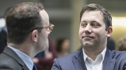 Umgang mit AfD: Klingbeil wirft Spahn Foulspiel vor