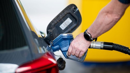 Fehler beim Tanken: Notdienst fordert mehr als 2.000 Euro für Reparatur