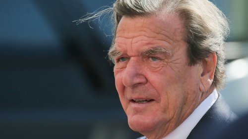 Gerhard Schröder verklagt Bundestag und fordert Privilegien zurück