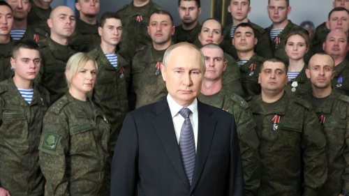 Putins Armee kauft sich ihre Soldaten – mit dieser Methode