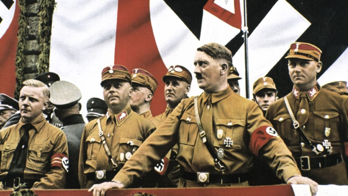 "Trumps ganzer Stil erinnert an Hitler": "Mein Kampf"-Übersetzer zu USA