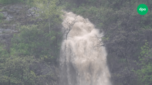 Schwere Alpen-Unwetter: Mehrere Tote ++ Bedrückende Bilder von Schutt- und Schlammbergen