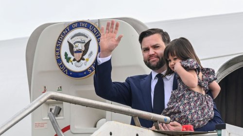 Trump-Vize J. D. Vance besucht Rom: Verhandlungen am Karsamstag