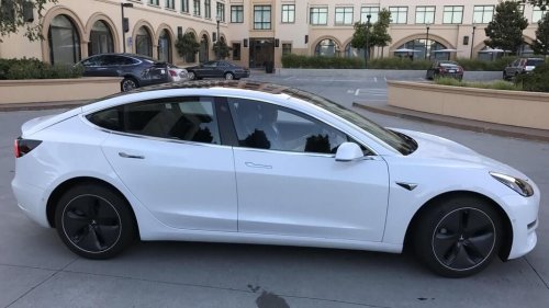 Tesla stoppt Auslieferung eines Top-Modells